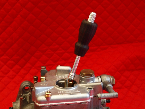 ウェーバー 　ジェットエマルジョン 工具　ずれない工夫のオリジナルツール　ジェラルミンのでジェットを傷めない　 チューンＳ３０ハコ