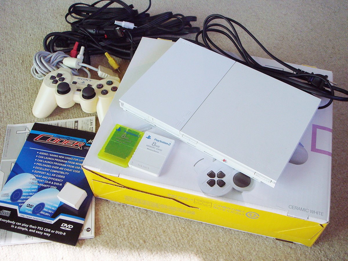 ☆SONY PlayStation2/PS2 SCPH-90000 CW(セラミックホワイト) 薄型本体