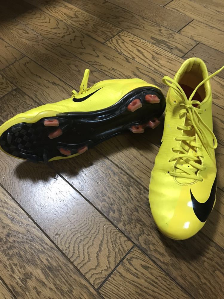 新作登場，定番人気 初代 マーキュリアル ヴェイパー スーパーフライ 28センチ(28.0cm)｜売買されたオークション情報、yahooの商品情報をアーカイブ公開 - オークファン シューズ