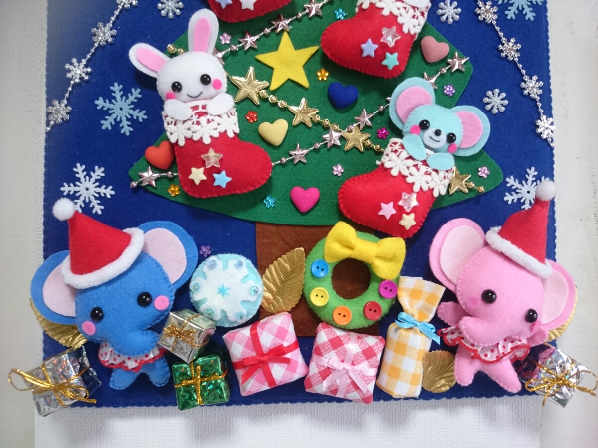 ハンドメイド・フェルト・リース・フレーム飾り　専用 petit chaleur* ハンドメイド* フェルトリース* 冬リース* 壁飾り