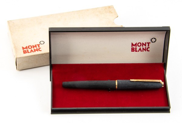 MONT BLANC モンブラン 220 万年筆 ペン先:585刻印 ケース付 筆記用具