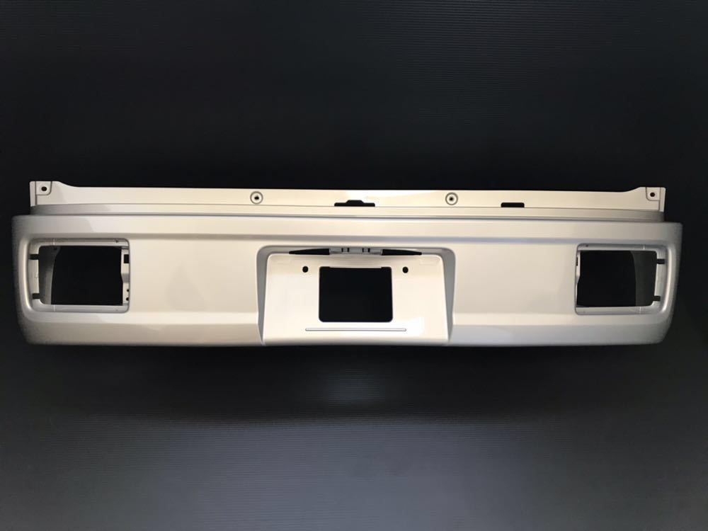 エブリィ　da17v リアバンパー　新車外し エブリイ☆DA17V☆リアバンパー☆純正☆新車外し☆カラーナンバーz2s