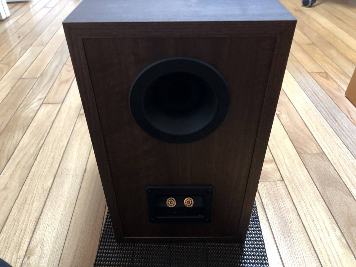 KEF Q350 [ヨーロピアンウォールナット ペア] 価格比較 - 価格.com