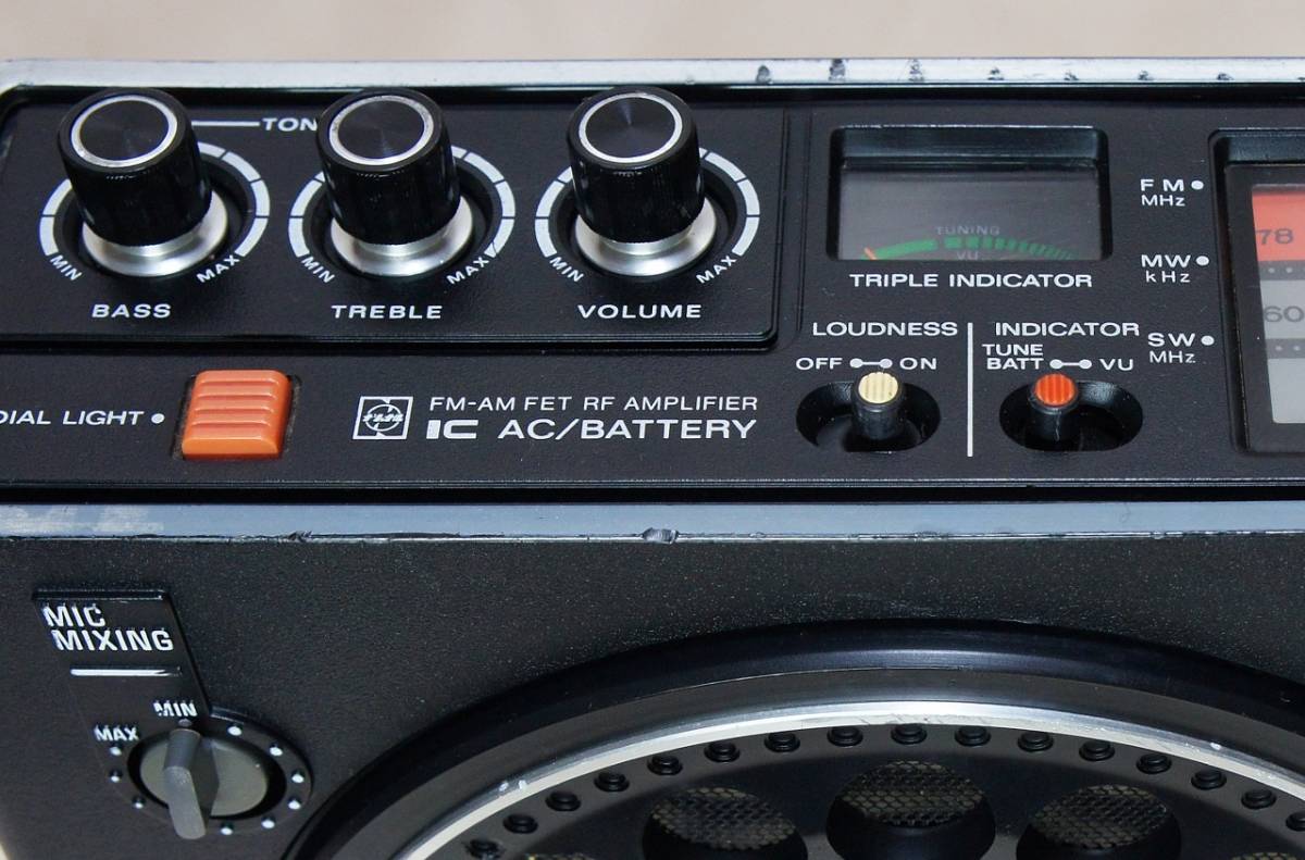 ☆吠えろクーガ☆ナショナル☆RF-888☆BCLラジオ☆National☆COUGAR