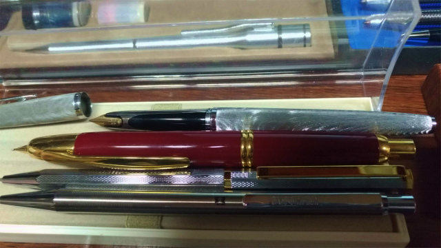 高級ブランド★ボールペン★万年筆 計10本／ CROSS／Pilot ／Chromatic／DAKS　等_6