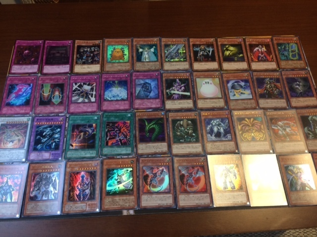 遊戯王 日本語版 スーパーレア以上 遊戯王スーパーレア以上約10000枚