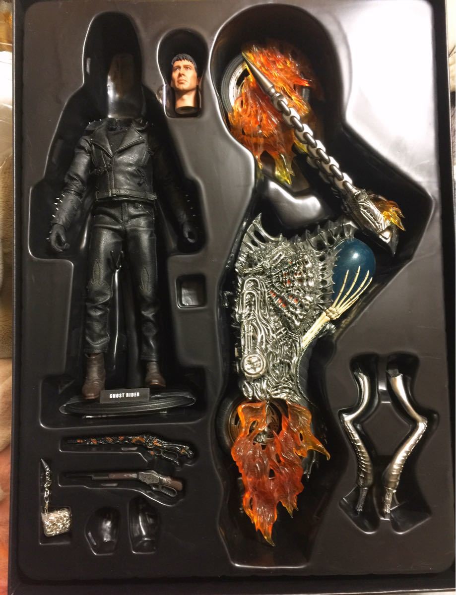 ホットトイズ ゴーストライダー＆ヘルバイク 1/6 フィギュア ホット