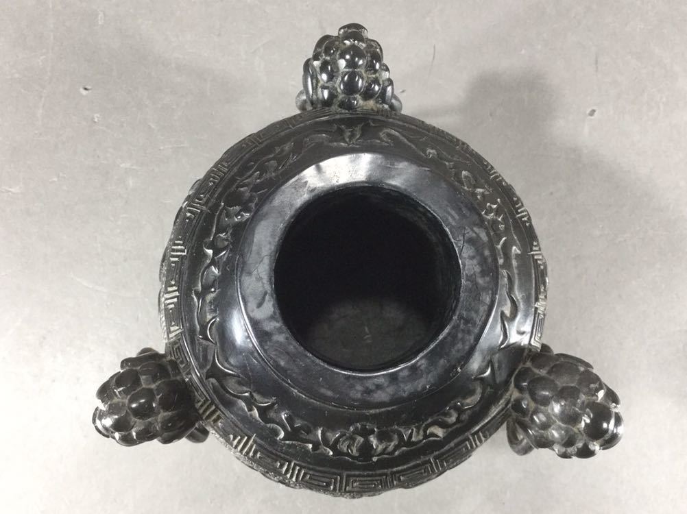 蔵出 中国美術 玉石製 細密彫刻 獅子 香炉 高さ：約31cm 宝塔 仏塔