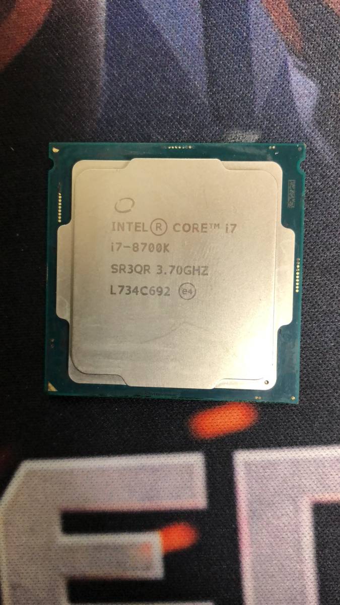 ジャンク品○Intel CPU Core i7-8700K 3.7GHz 12Mキャッシュ 6コア/12