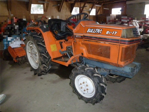 青森発 KUBOTA クボタ トラクター B1-17 BULLTRA ディーゼル 4WD