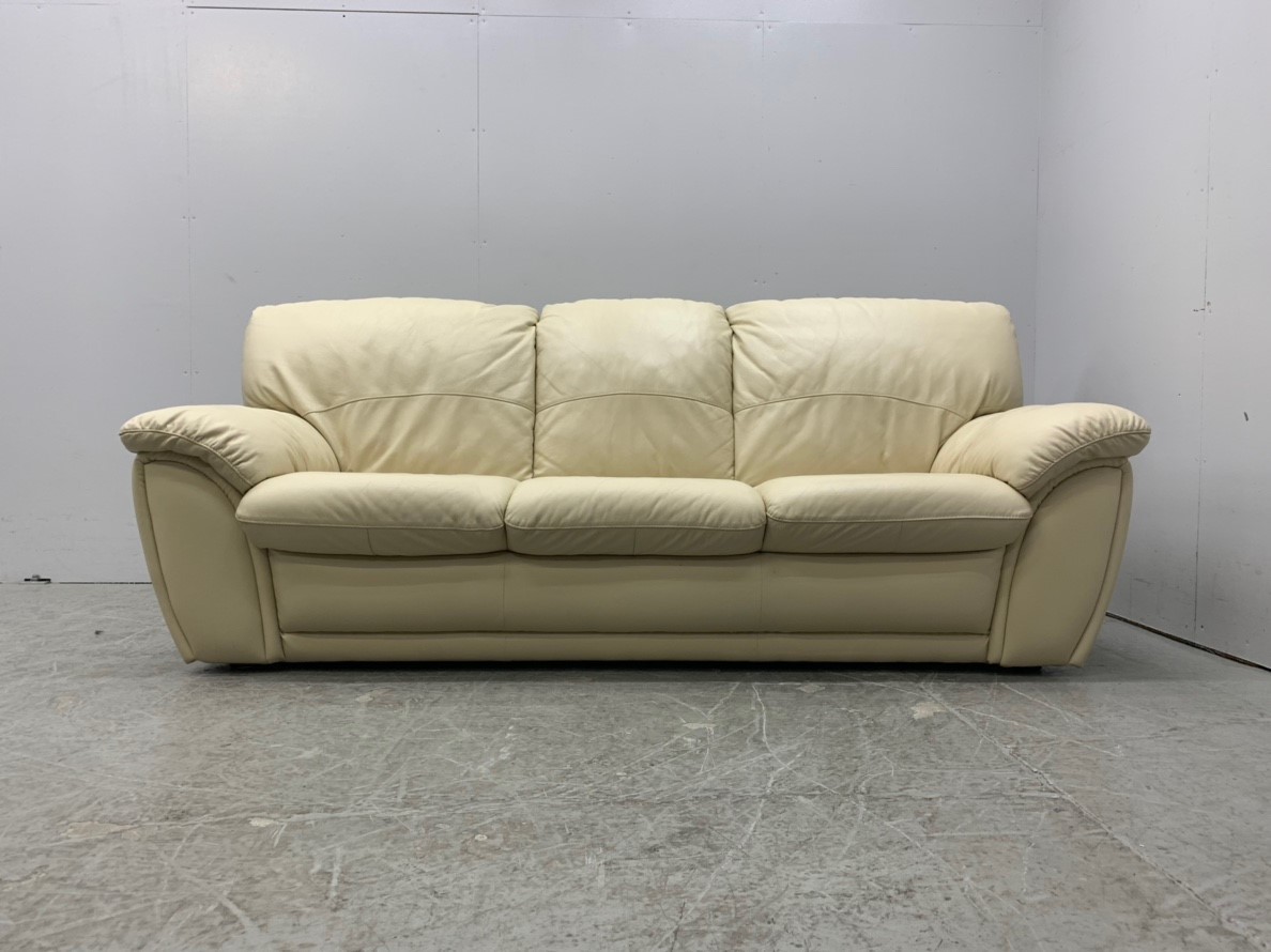 超美品IDC 大塚家具 L⁄S01 LUXE ソファ シングル 超美品IDC