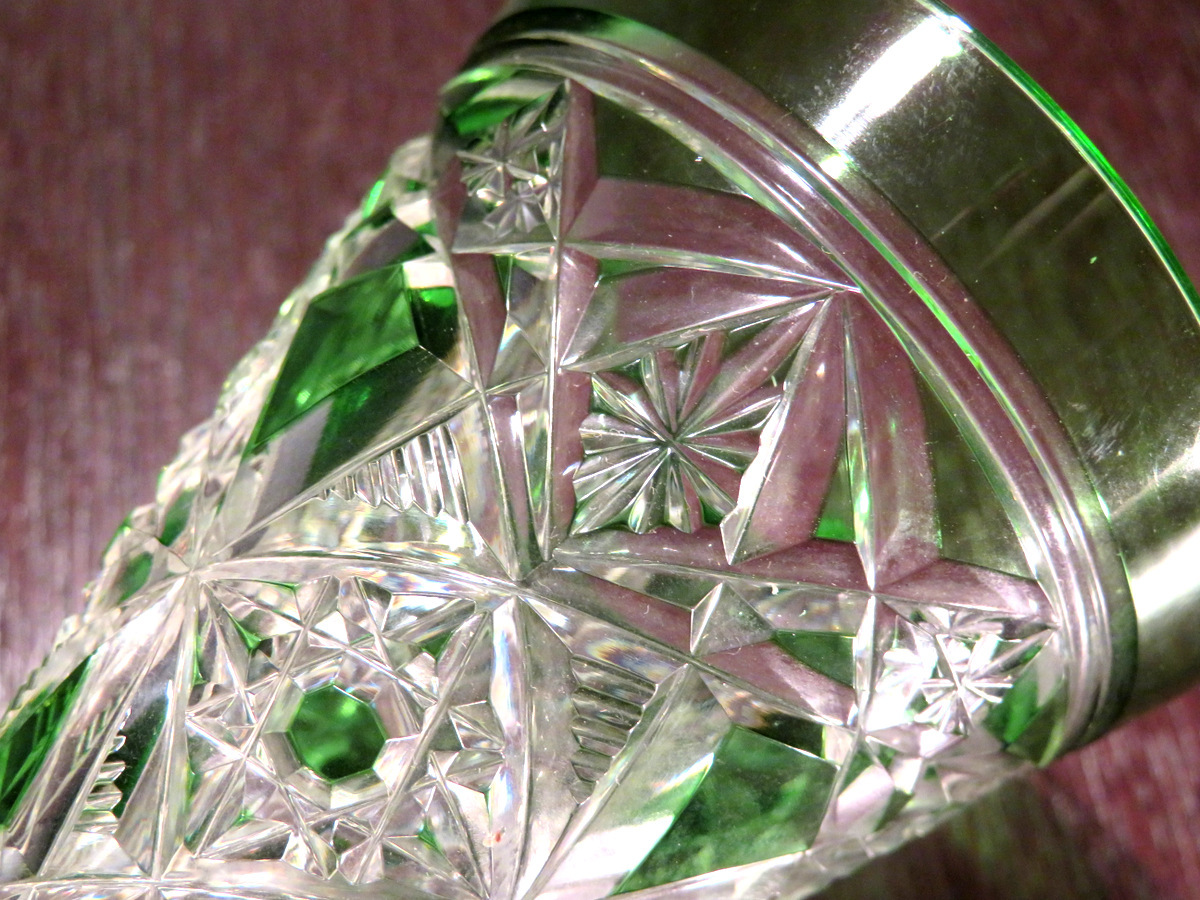 | バカラ オールドバカラ OLD BACCARAT（オールドバカラ） のガラスウェアたち Antiques Knock Baccarat &frasl; レアカラー薄緑1.9kg23cm オールド・バカラ オールド アンティーク 特大切子コンポート 緑◇大正ロマンプレス電笠洋館カフェ氷