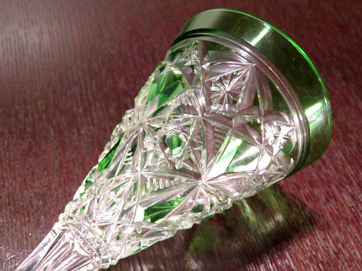 | バカラ オールドバカラ OLD BACCARAT（オールドバカラ） のガラスウェアたち Antiques Knock Baccarat &frasl; レアカラー薄緑1.9kg23cm オールド・バカラ オールド アンティーク 特大切子コンポート 緑◇大正ロマンプレス電笠洋館カフェ氷