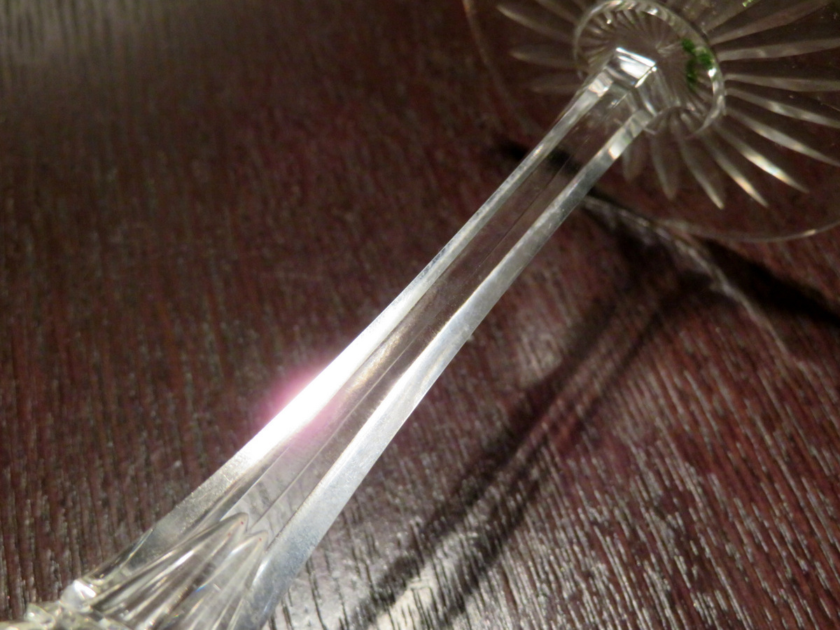 | バカラ オールドバカラ OLD BACCARAT（オールドバカラ） のガラスウェアたち Antiques Knock Baccarat &frasl; レアカラー薄緑1.9kg23cm オールド・バカラ オールド アンティーク 特大切子コンポート 緑◇大正ロマンプレス電笠洋館カフェ氷