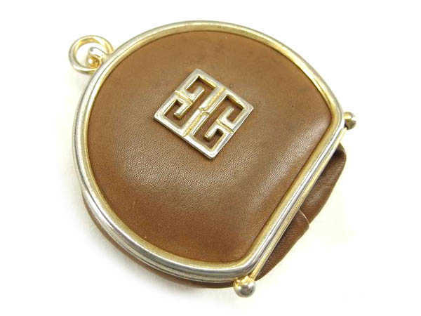 1円 超美品 含む レスポートサック エトロ イビザ ダックス ジバンシー他 財布 コインケース ポーチ ベルト トートバッグ 計16点 AV718 完売品現行IBIZA Yahoo!店 TOTE2」を テトラ型ショルダーバッグ イビザ 1位は『大人の旅バッグ大人気コラボが今季も登場。「ひとりっぷ