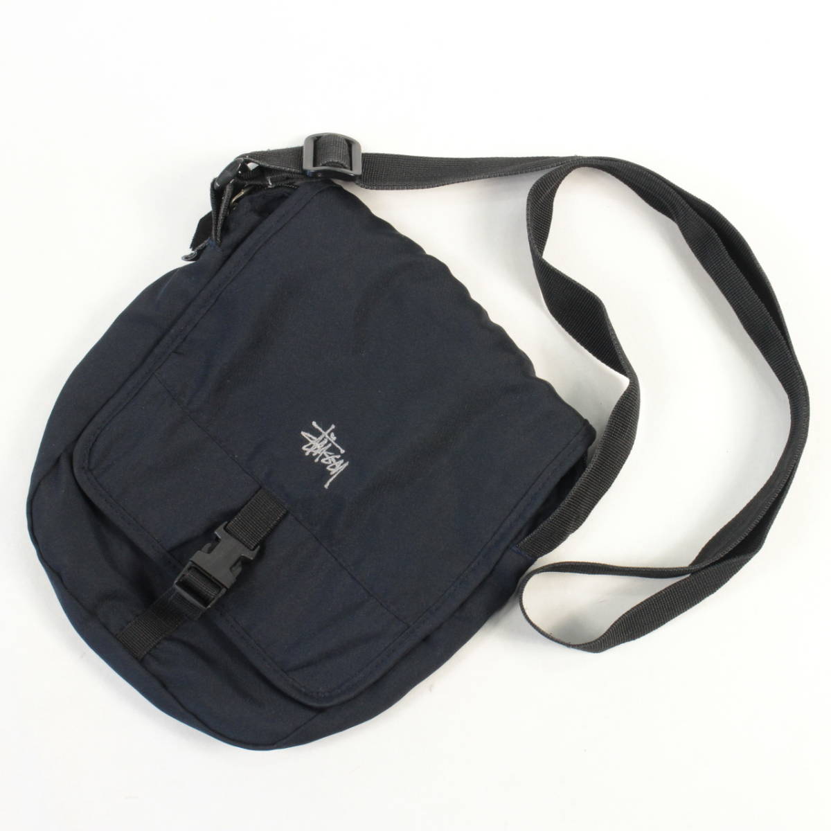 □STUSSY ステューシー ショルダーバッグ ポーチ ネイビー 【公式通販】