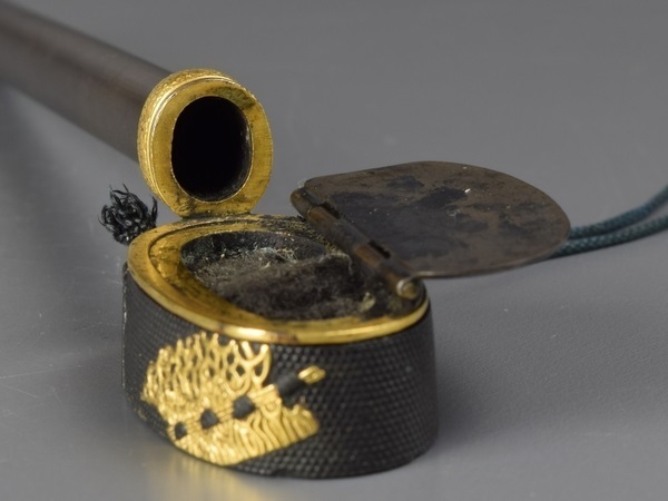 【蔵出/江戸期旧家初荷/金工師匠作四分一金象嵌紋矢立55g文房書道/225 | 銘 在銘 明治工芸・明治 笹に鶺鴒(せきれい)図花瓶 釣釜用