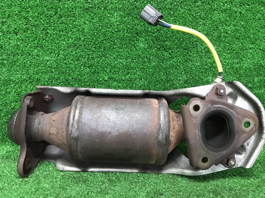 ホンダ ライフ JB5 前期 触媒 2センサー 中古 ジャンク ホンダ ライフ JB5 前期 触媒 2センサー 中古 ジャンク ホンダ ライフ