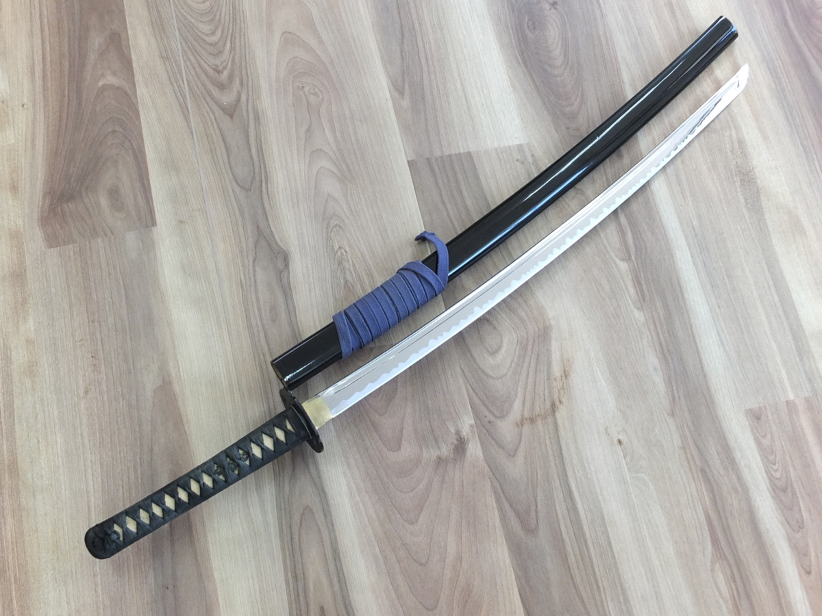 模造刀 2本セット 居合刀 日本刀 かっこいい 刀掛け付 本格 居合刀 刀身72.5cm 刀掛け、掛軸は付属しません。 | BOCADOFORNO