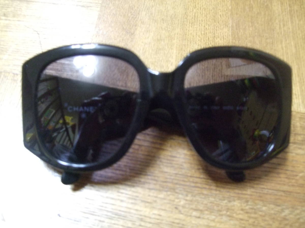 CHANEL サングラス シャネル MADE IN ITALY 05250 94305 デカロゴ 