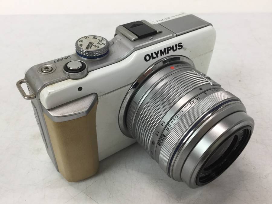 ジャンク品OLYMPUS PEN E-PL1 ホワイト ミラーレス一眼 OLYMPUS PEN E