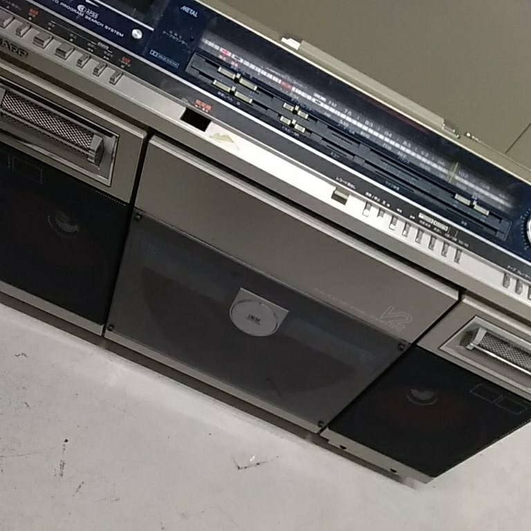 SHARP シャープ VZ-V2 ラジカセ レコード ポータブル - ジャンクSHARP