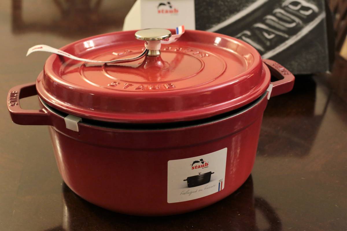 ◇◇Staub/ストウブ ココット ラウンド 24cm チェリーレッド 40509-835