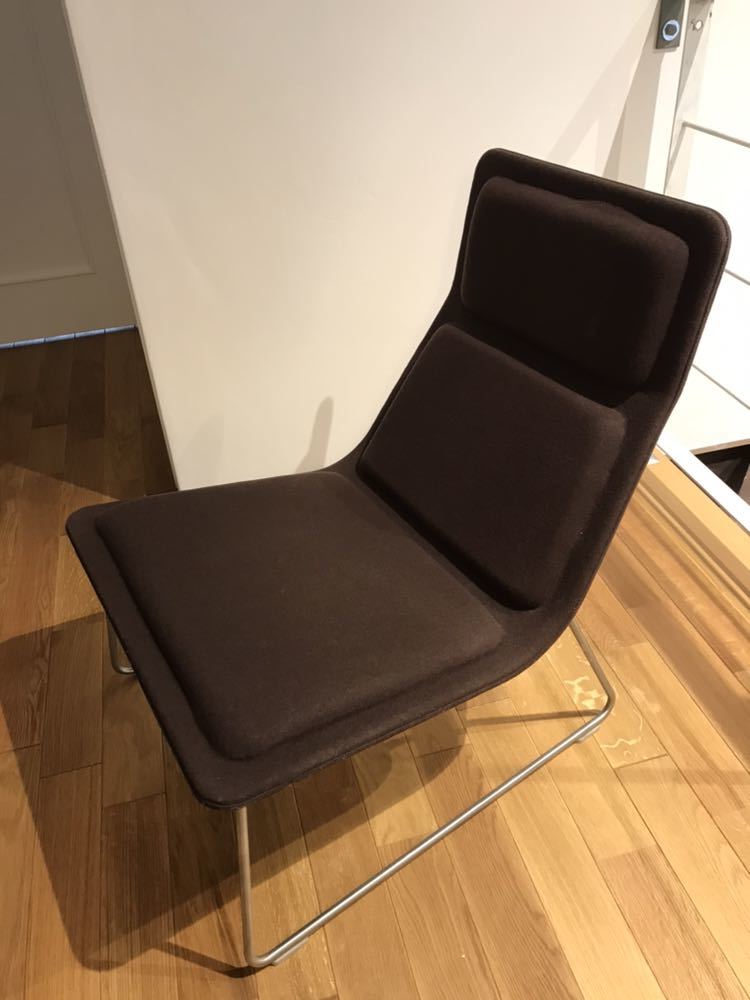 Low Pad Jasper Morrison | Cappellini by ローパッド ラウンジチェア