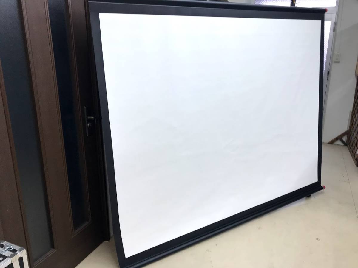 数量限定，格安 100インチ 吊り下げ式スクリーン ビーズスクリーン(スクリーン)｜売買されたオークション情報、yahooの商品情報をアーカイブ公開 - オークファン スクリーン