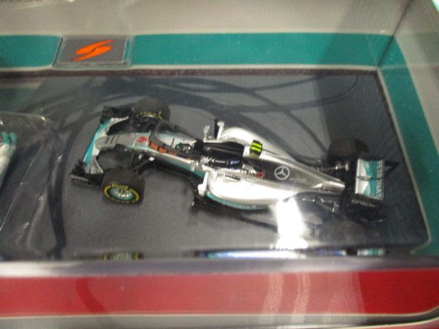 ni0216/20 スパーク １/４３ メルセデスＦ１　Ｗ０７ハイブリッド　アブダビＧＰ仕様（Ｎ・ロズベルグ ワールドチャンピオン）