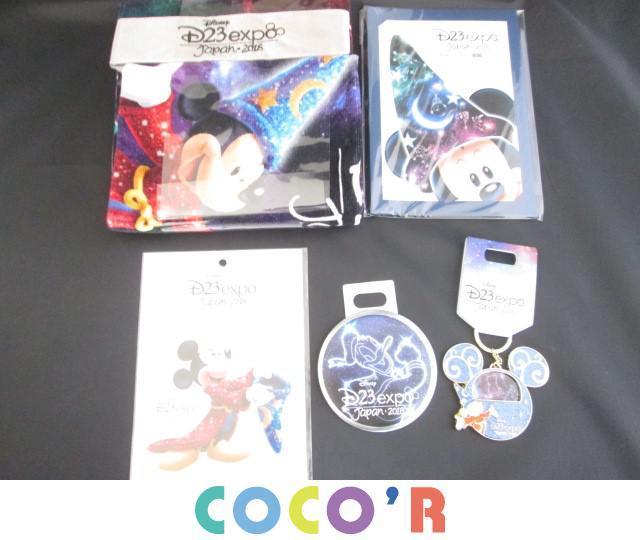 同梱可 ディズニー D23 Expo 18 ポストカード ネックストラップ タオル 等 グッズセット ディズニー 売買されたオークション情報 Yahooの商品情報をアーカイブ公開 オークファン Aucfan Com