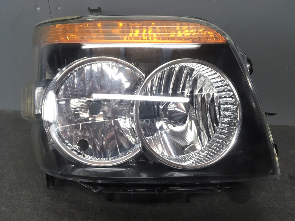 ダイハツ アトレー ワゴン S321G S331G 右ヘッドライト HID コイト 100