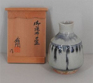 加藤舜陶 花瓶の値段と価格推移は？｜2件の売買データから加藤舜陶