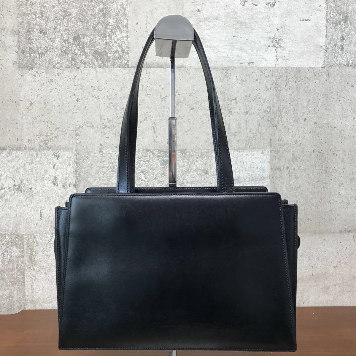 Christian Dior ディオール ゴールド金具 レザー ハンドバッグ 