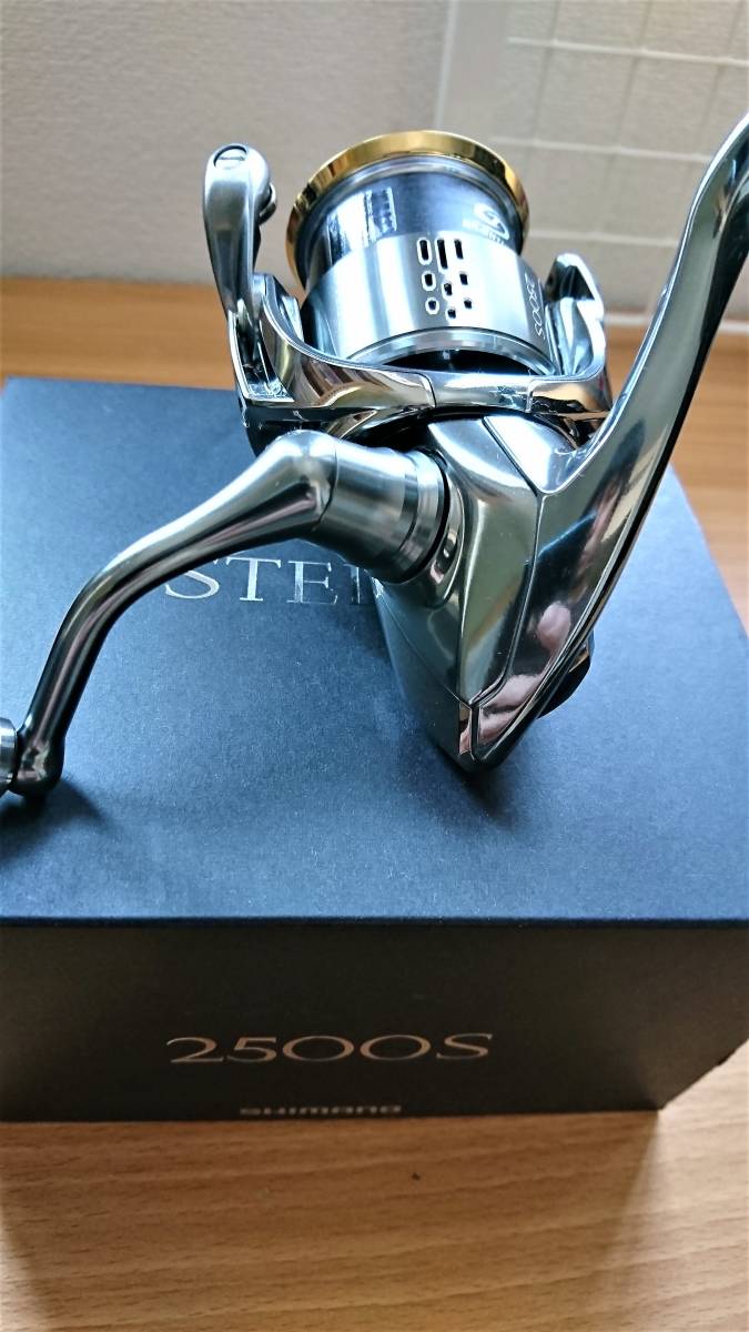 新品】 SHIMANO 18ステラ シマノ 2500S 【公式通販】