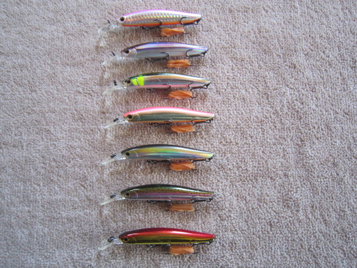 サクラマス専用ミノー　スミス　チェリーブラッド　ＭＤ82　7点セット