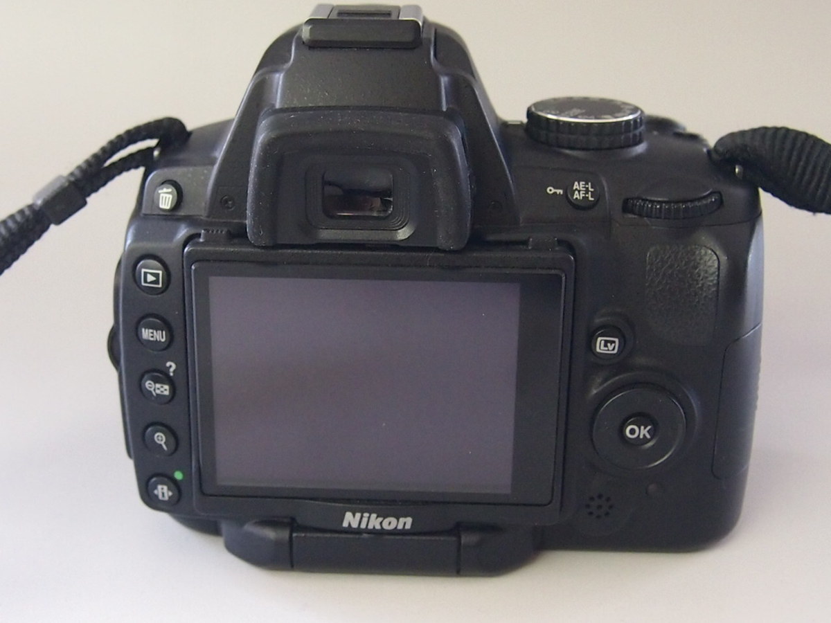 1円～】【電源確認】ニコン Nikon デジタル 一眼レフ カメラ D5000