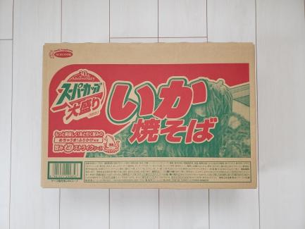 【送料無料】☆エースコック☆スーパーカップ☆大盛りいか焼きそば☆1箱12個入り☆