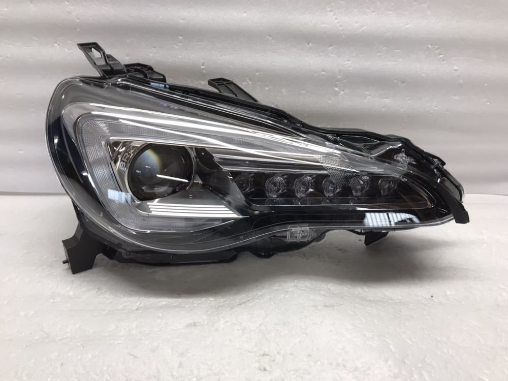 旧優生保護法 BZR ZC6 後期 純正 ヘッドライト 右 LED KOITO 100-60355