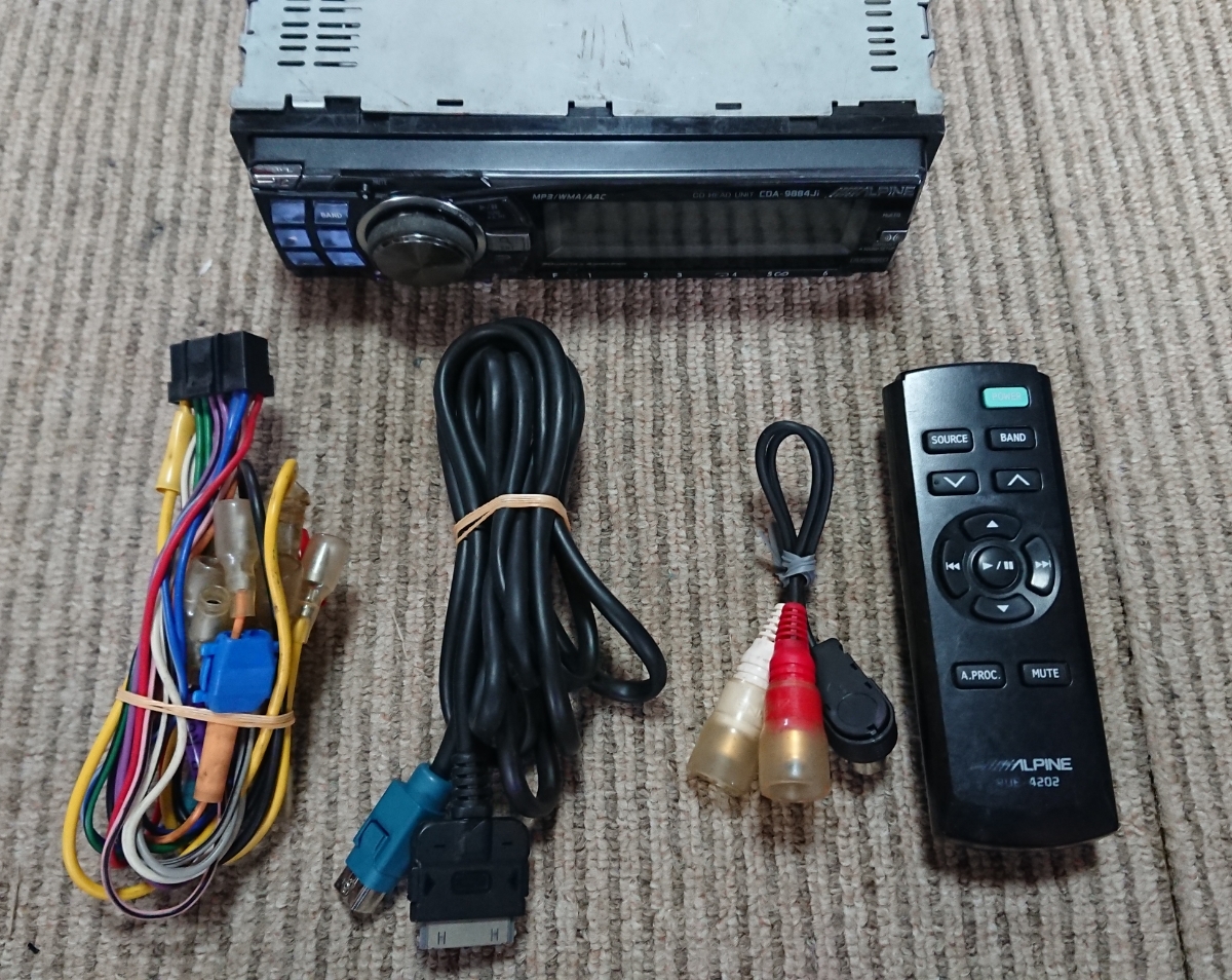 アルパイン CDA-9884Ji CD USB i-pod 50W×4 Mult EQ MP3/WMA/AAC AUX