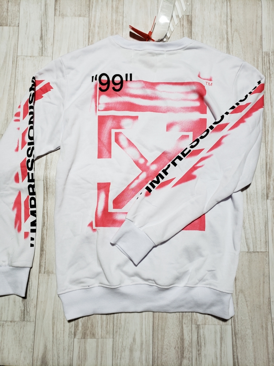 ★新品タグ付き★off-white スウェットトレーナー