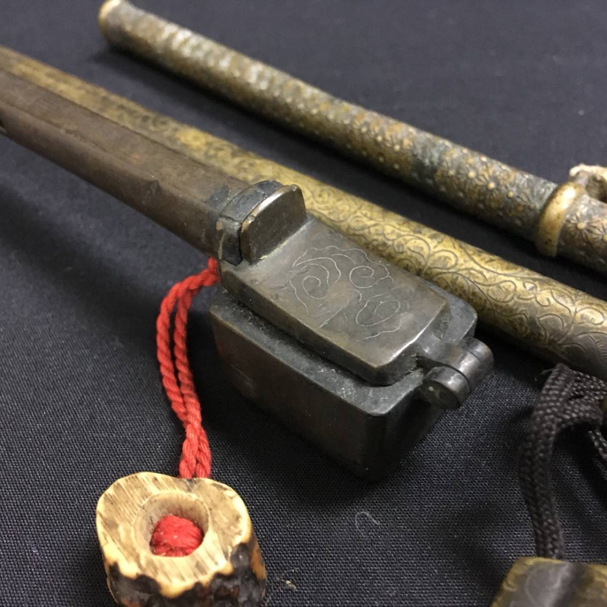 A22b21R 書道具 古銅 真鍮 矢立 3点 まとめ 時代物 提げ物 【公式通販】