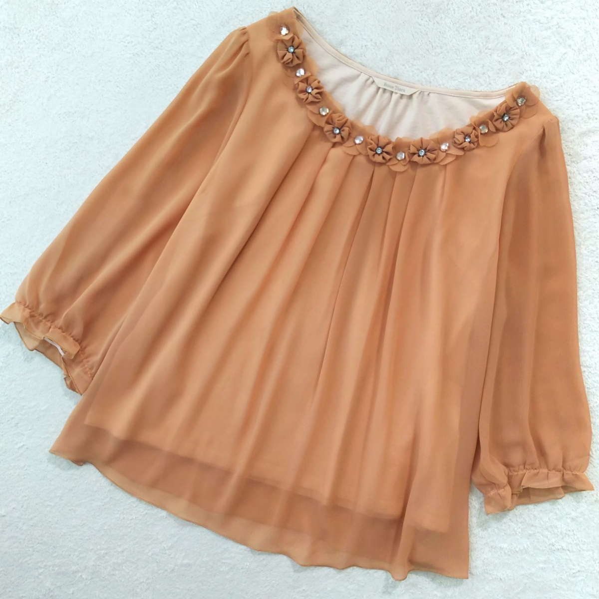 □美品 Rose Tiara ローズティアラ フラワーモチーフ ビジュー 