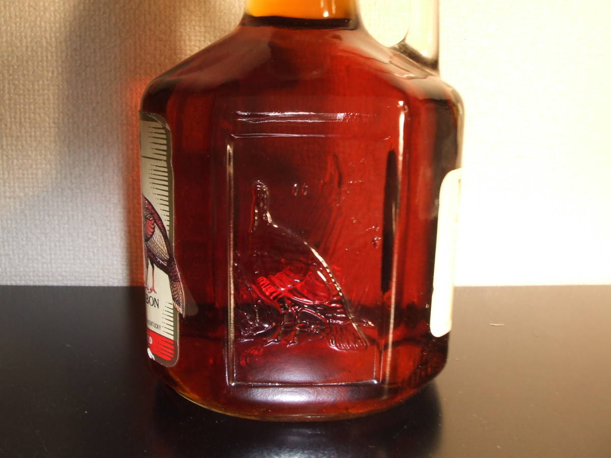 未開栓WILD TURKEY 8年 旧ラベル1750ml ウイスキー