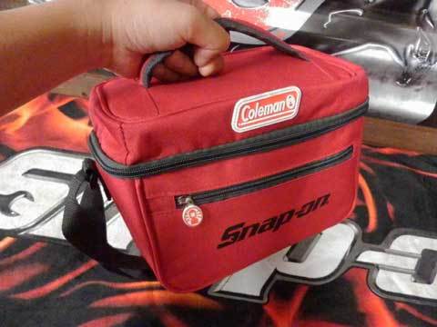 Snap-on（スナップオン）クーラーバッグ，コールマン「COLEMAN 6-CAN