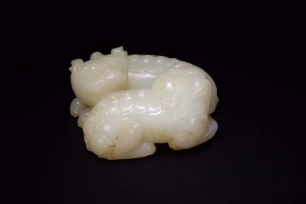 【本物保証，大人気】 中国の骨董品 稀少珍品 清 和田玉 ライオンの彫刻 珍蔵する 置き物 観賞する wi073(清)｜売買されたオークション情報、yahooの商品情報をアーカイブ公開 - オークファン 清