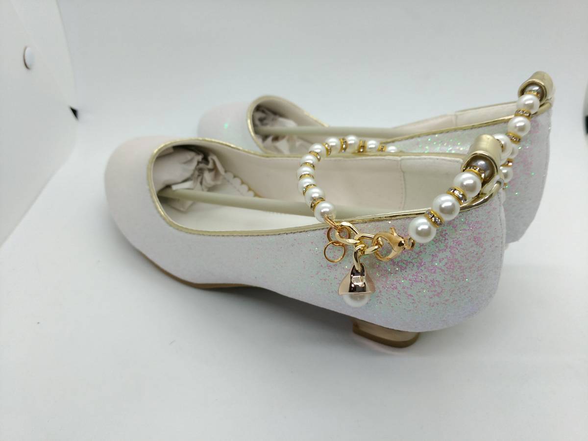ウイン 子供靴 ガールズシューズ 女の子 フォーマル シューズ ドレス用 プリンセス風 七五三 誕生日 結婚式 内寸22 5cm ホワイト 22cm 売買されたオークション情報 Yahooの商品情報をアーカイブ公開 オークファン Aucfan Com