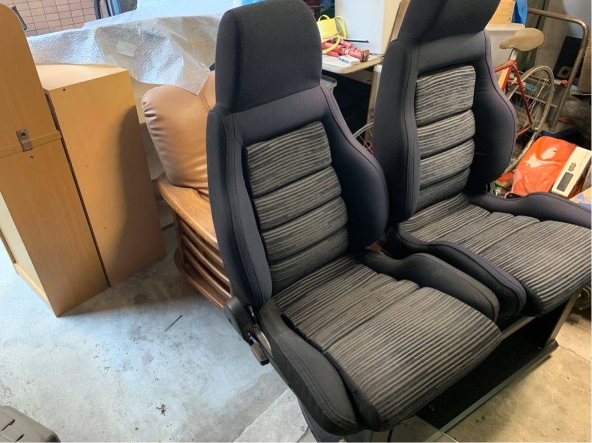 マツダ RX-7 FC3S 純正シート 引取限定 後期 : 中古タイヤ・ホイールの 