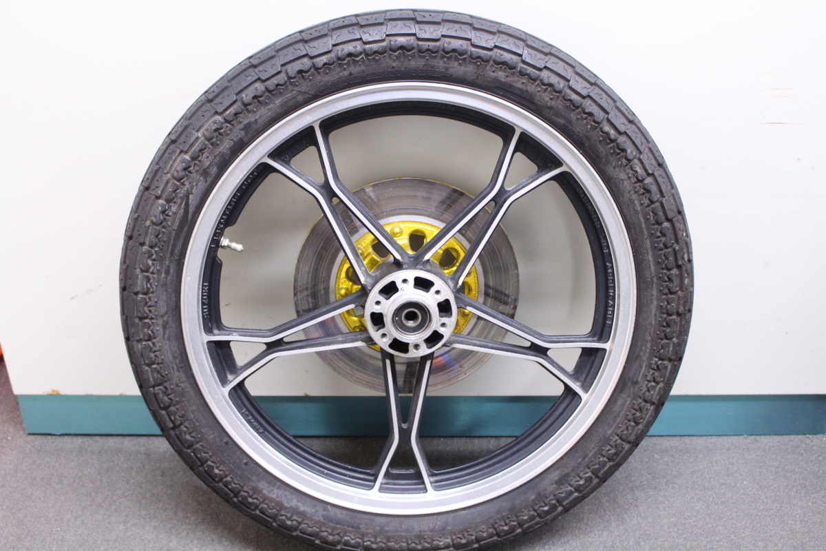 z*i様 BS ブリヂストン S22 フロント 120/70ZR17 新車外し 商品の説明
