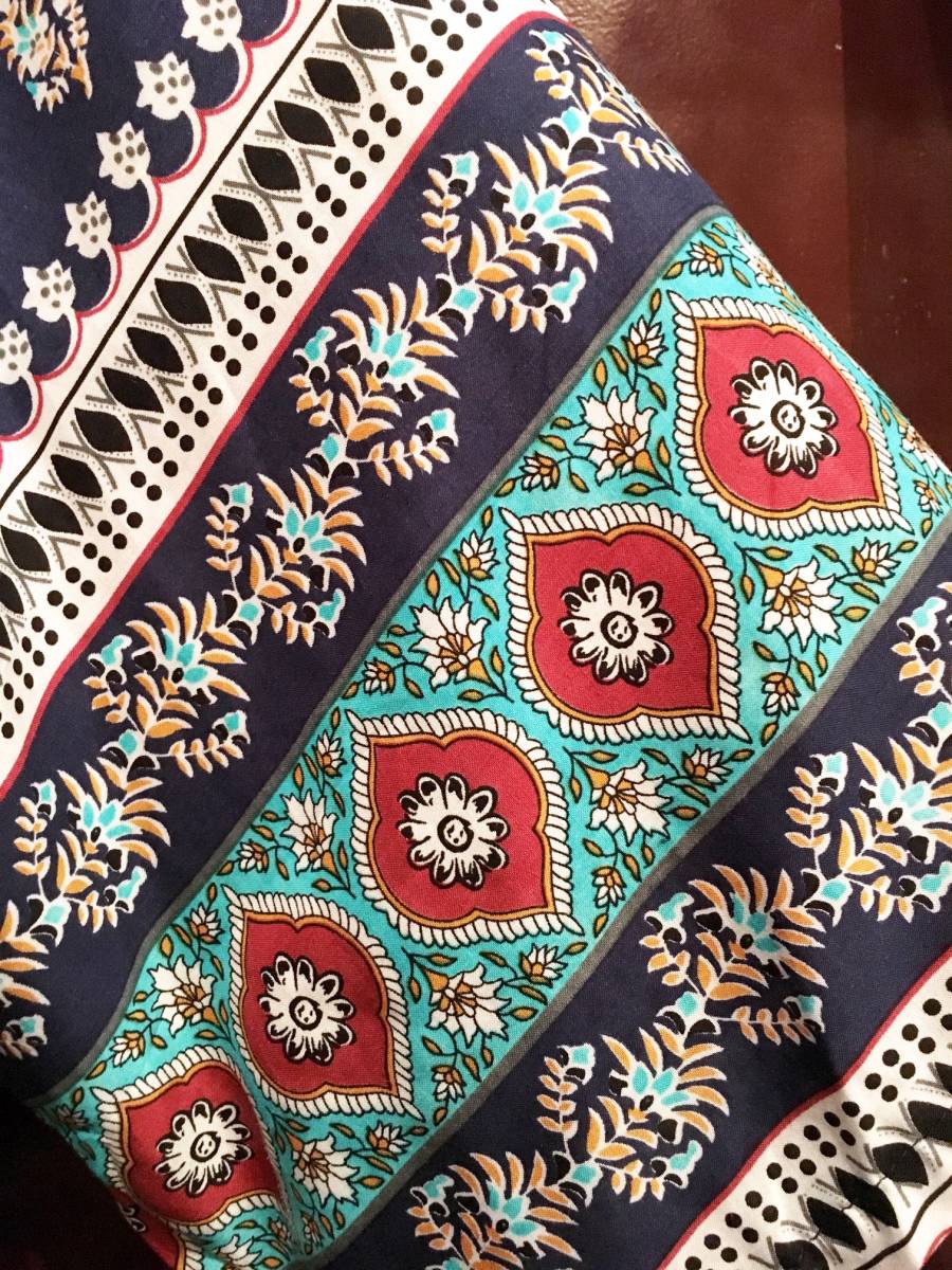 アジアン柄ロングカーディガン ヒッピー サイケ エスニック 羽織り アジアン ゆったり フリーサイズ 大きいサイズ Mサイズ 売買されたオークション情報 Yahooの商品情報をアーカイブ公開 オークファン Aucfan Com